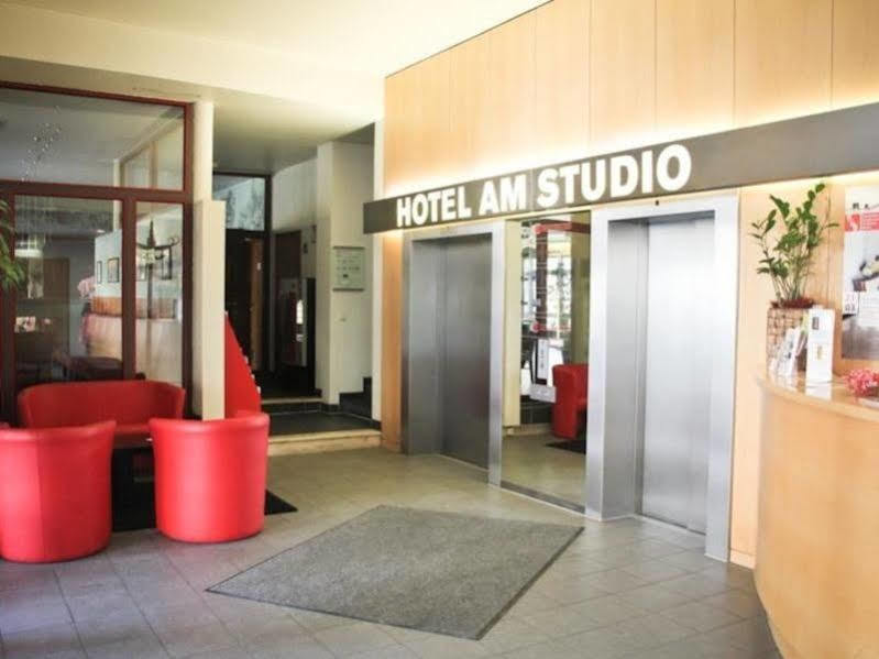 Enjoy Am Hotel 3*